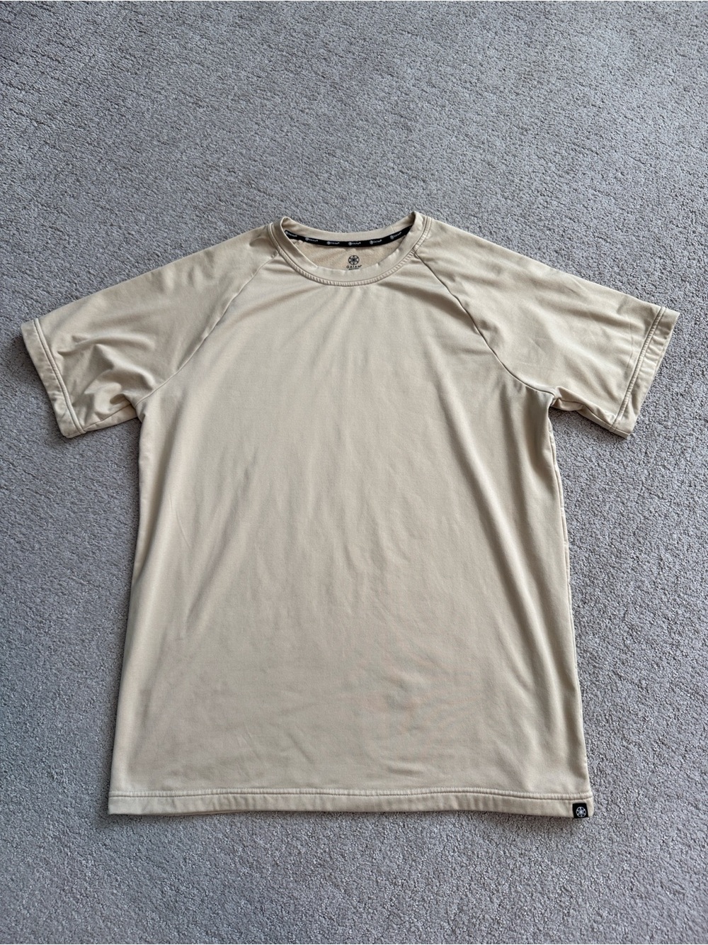 GAIAM Men's Short Sleeve Beige Performance Tee